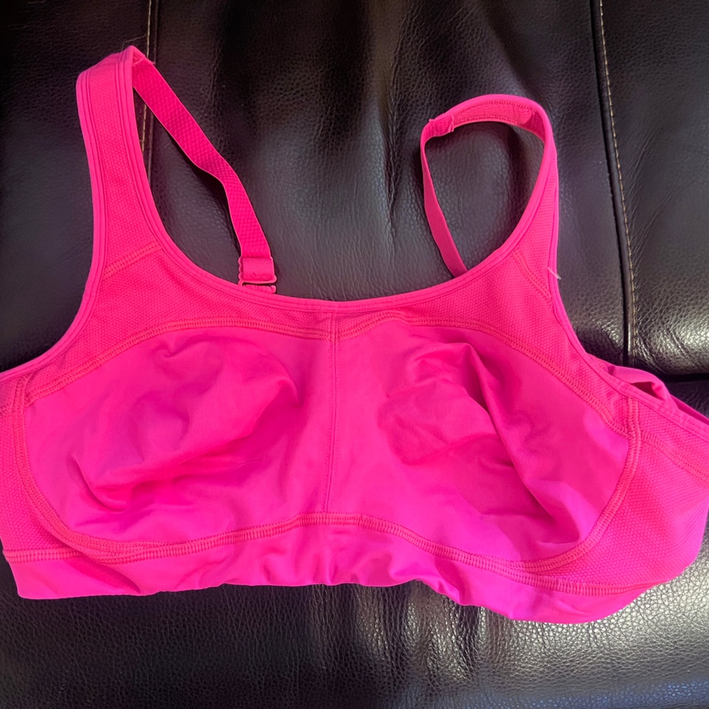 Champion Sports Bra. Hot Pink. Size 49-42 C/D